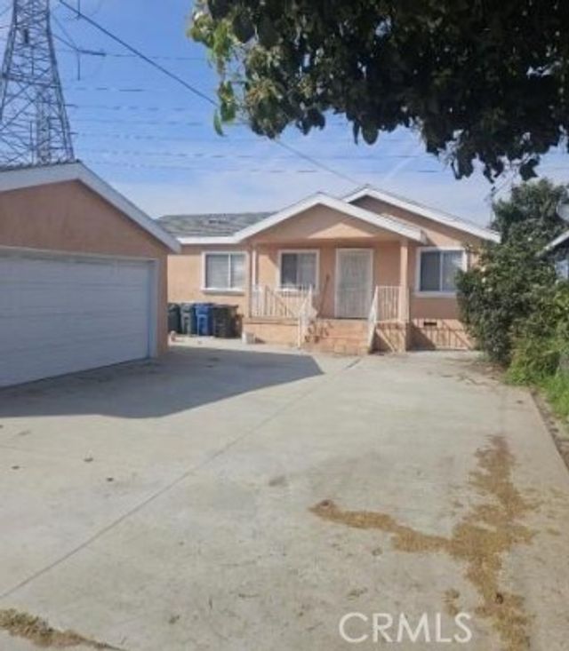 1443 E 92nd, Los Angeles