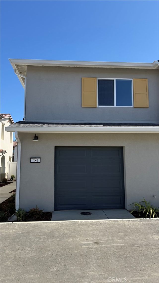 484 Live Oak Road, Lompoc
