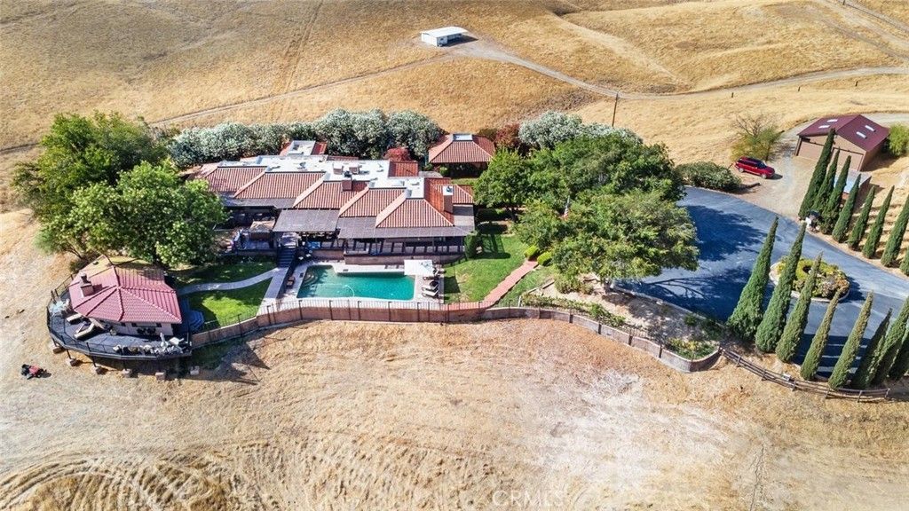 36040 Highway 33, Coalinga