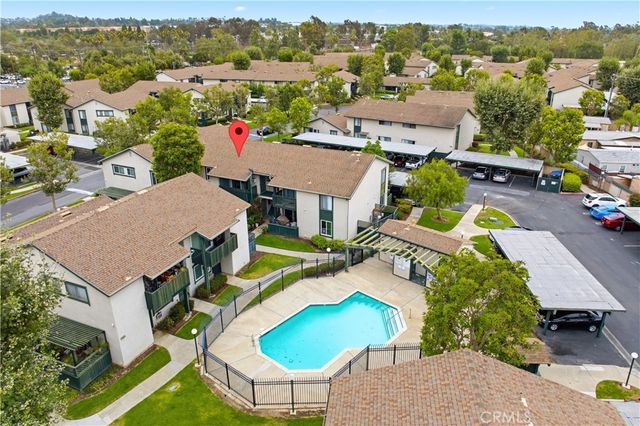 23292 Orange Avenue # 6, Lake Forest