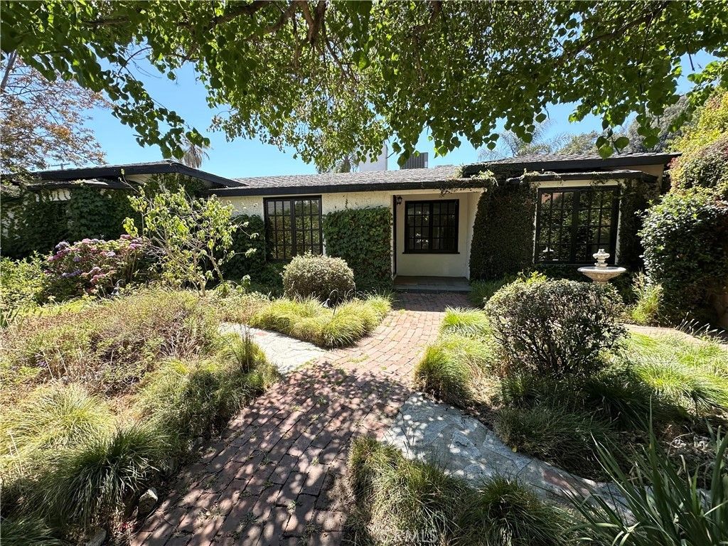4217 Fair Avenue, Studio City