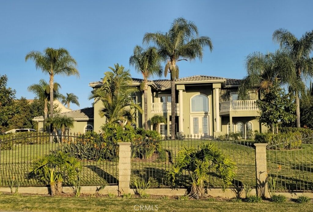 16796 Katie, Riverside