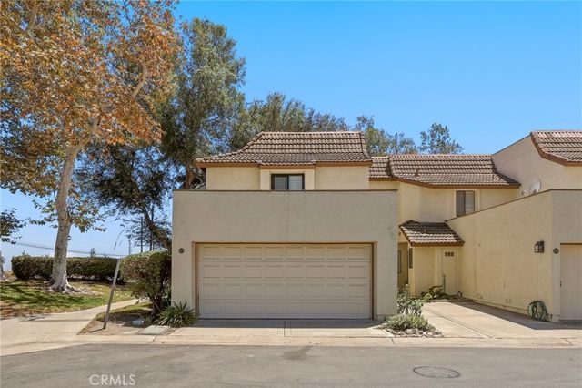870 Lancaster, Claremont