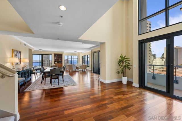 645 Front St # 2002, San Diego