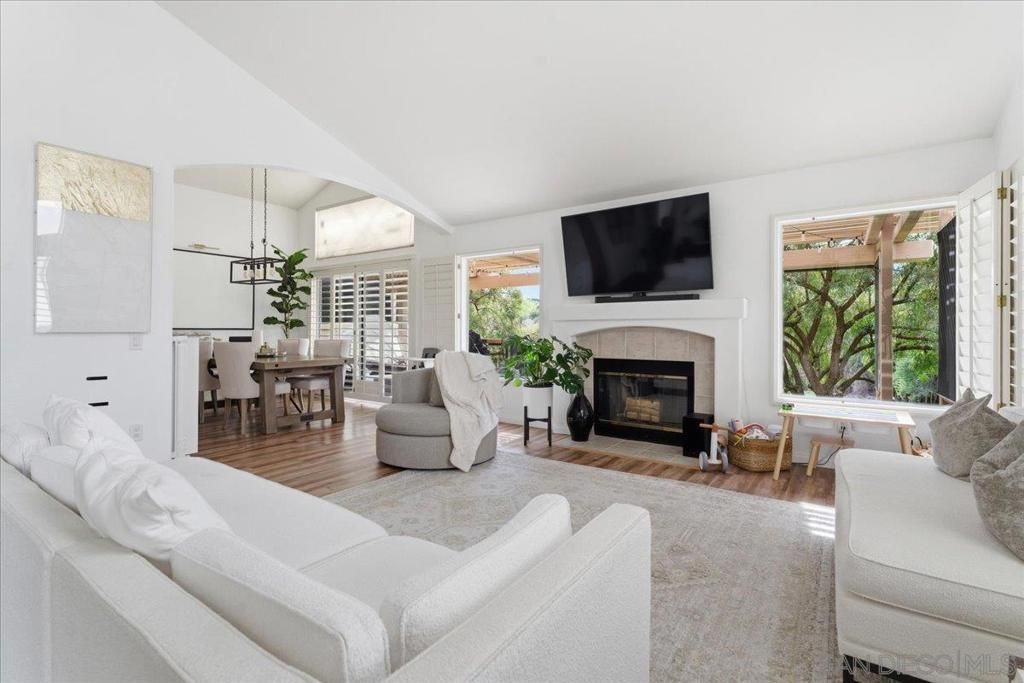 29585 Circle R Greens, Escondido