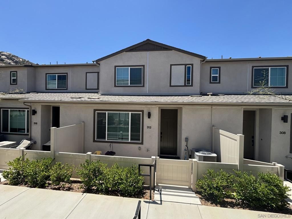 312 Zest Lane, Fallbrook