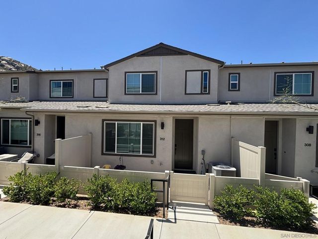 312 Zest Lane, Fallbrook