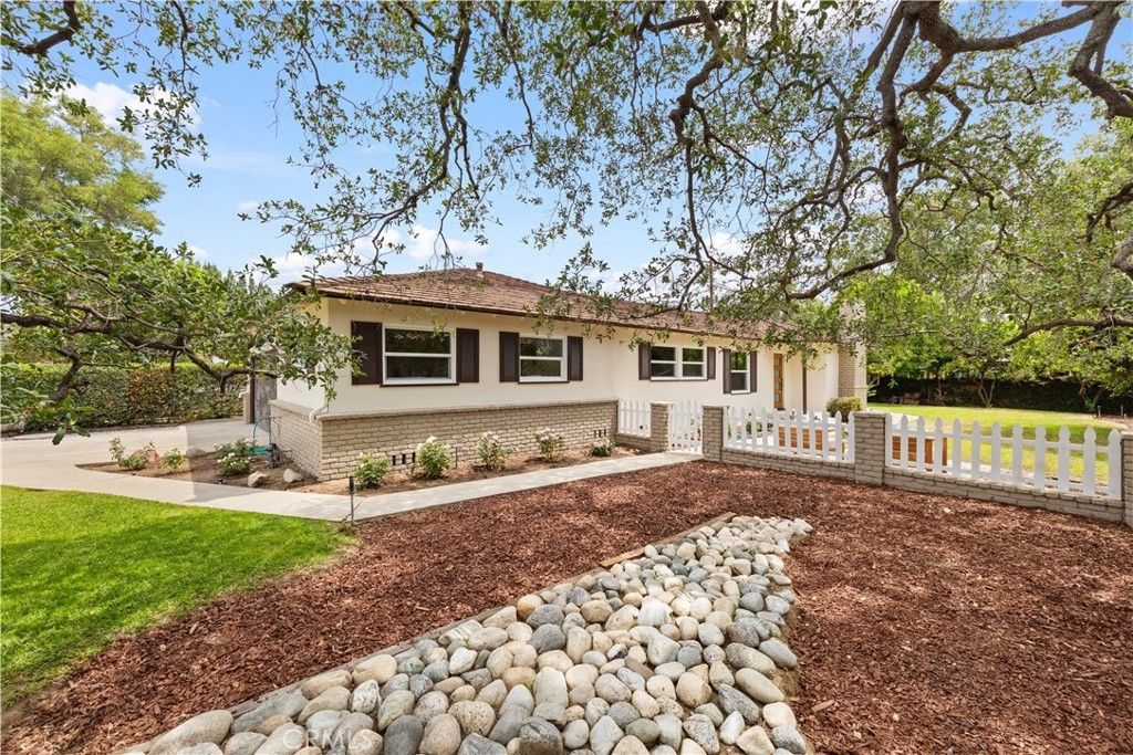 2320 Sewanee Lane, Arcadia