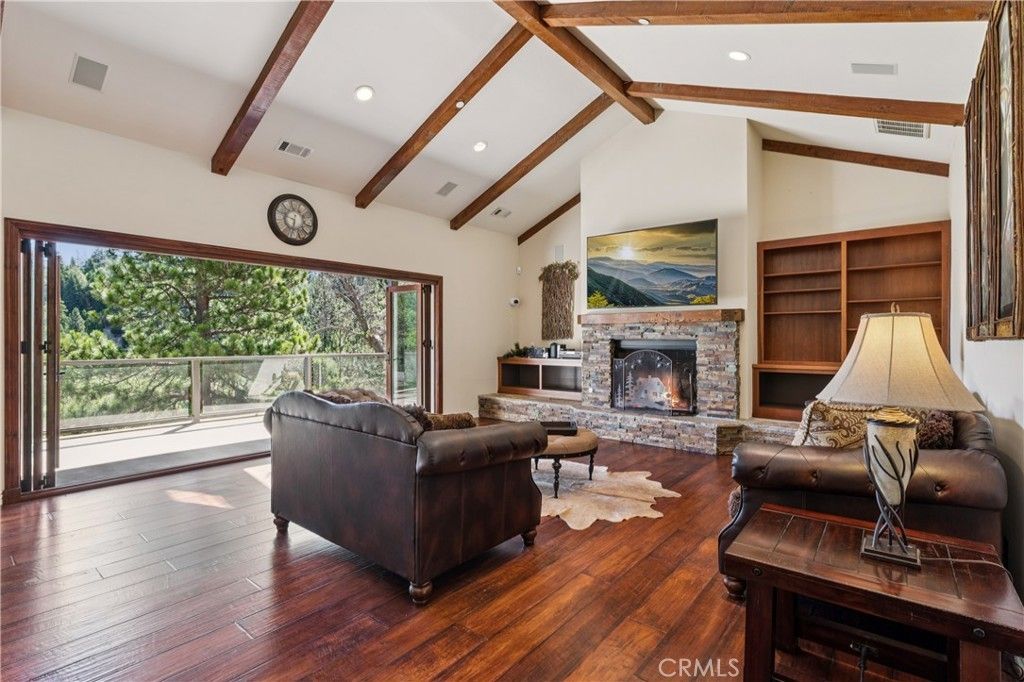 191 Fairway, Lake Arrowhead