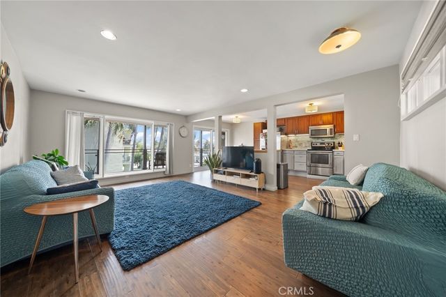 3819 East Livingston Drive # 9, Long Beach