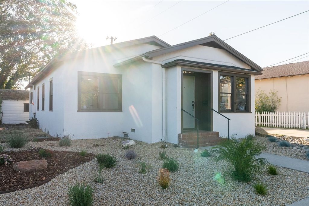 2061 Ward Street, San Luis Obispo