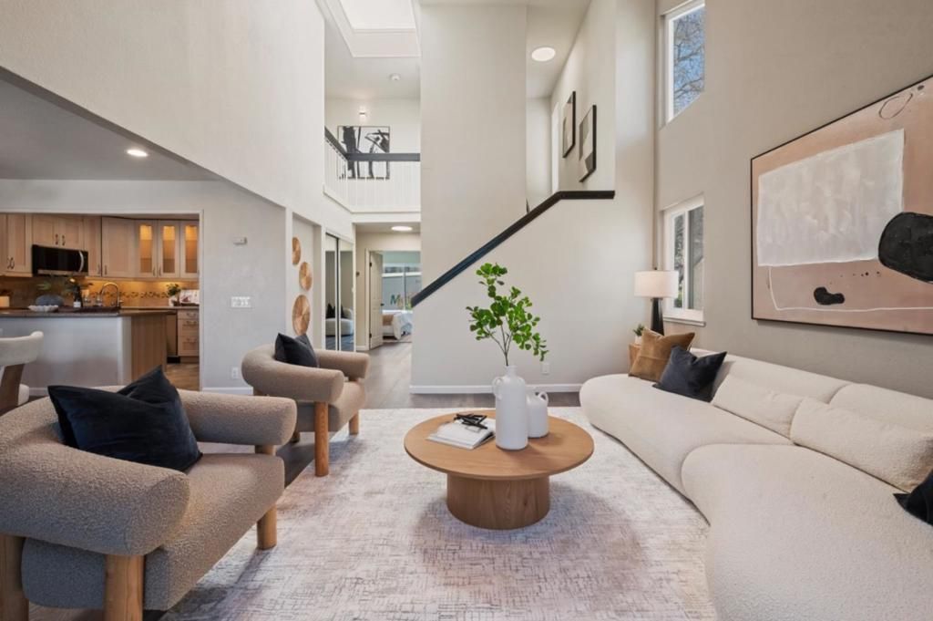 2391 Lyall Way, Belmont