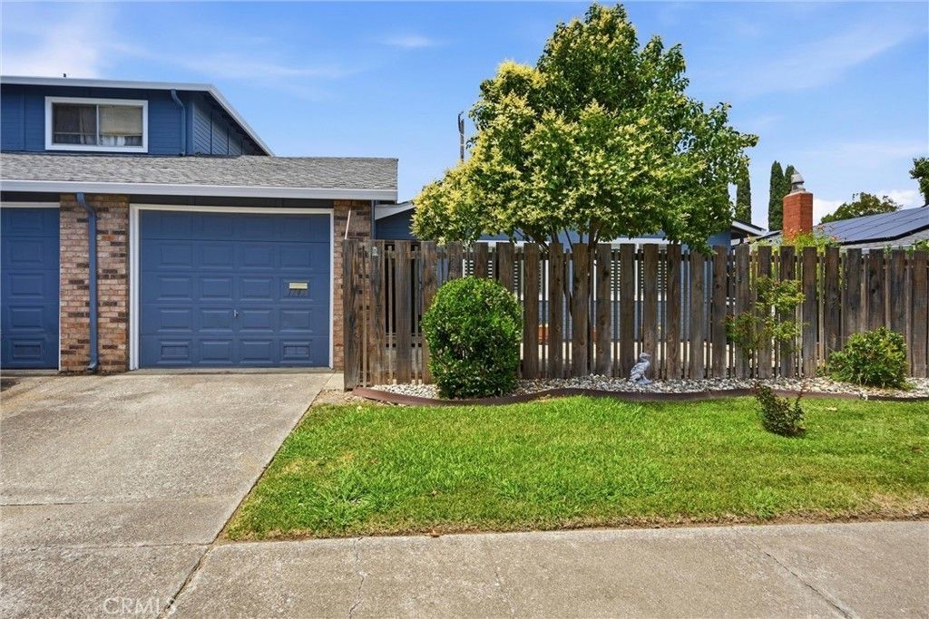 1741 Montana Vista, Lakeport