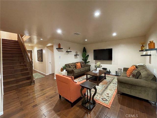 3500 W Manchester Boulevard # 195, Inglewood