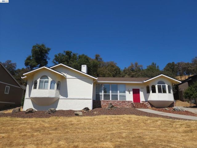 13312 Thistle Loop, Penn Valley