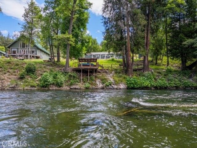 271 Thistle, Douglas City