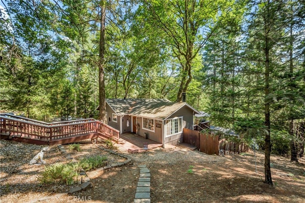 16635 Mountain View Drive, Cobb