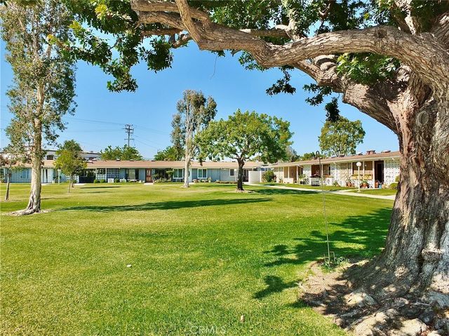 13720 St Andrews Drive # 1 44a, Seal Beach