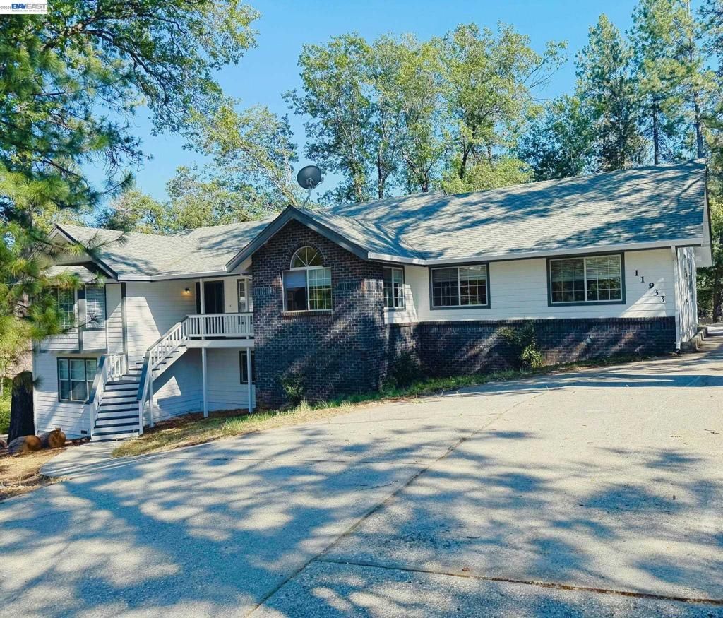 11933 Tammy Way, Grass Valley