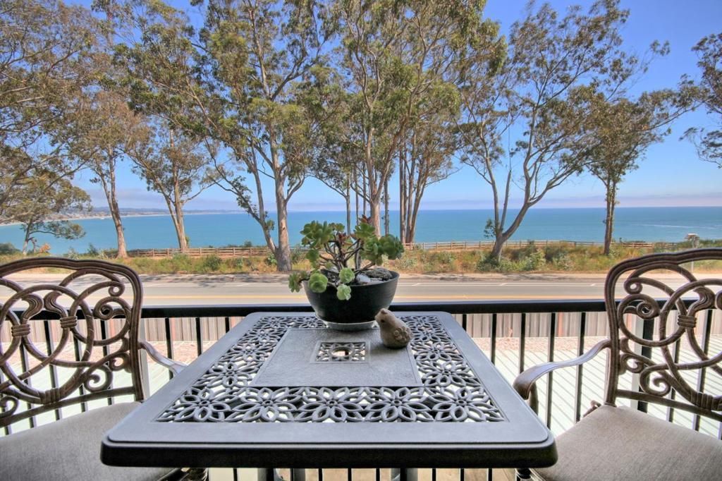 825 Balboa Avenue # 205, Capitola