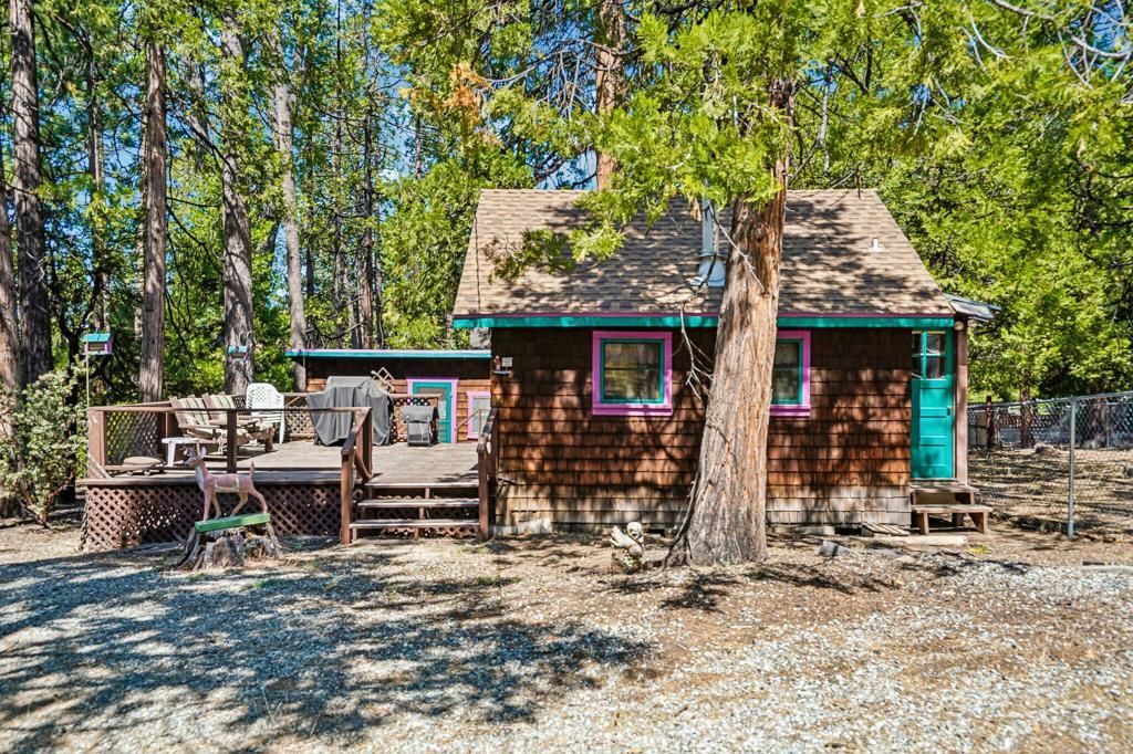25145 Fern Valley Road, Idyllwild