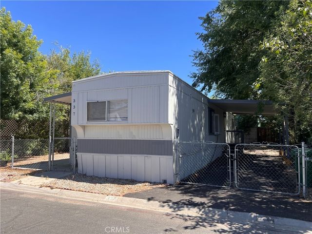 1301 E Avenue I, Spc 337, Lancaster