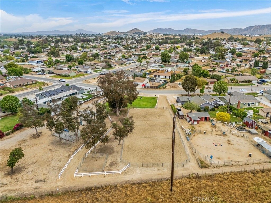 3998 Bluff, Norco