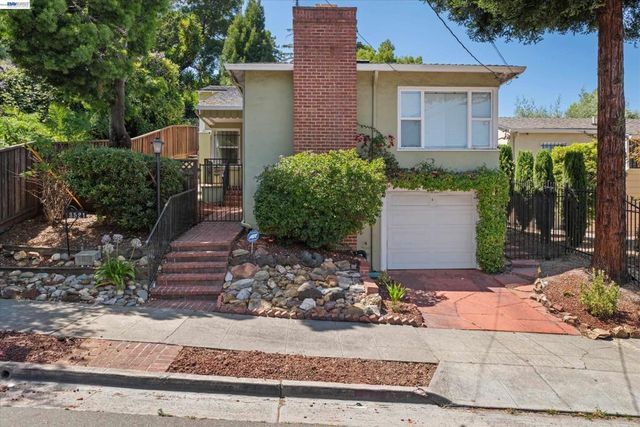 3521 Pierson Street, Oakland