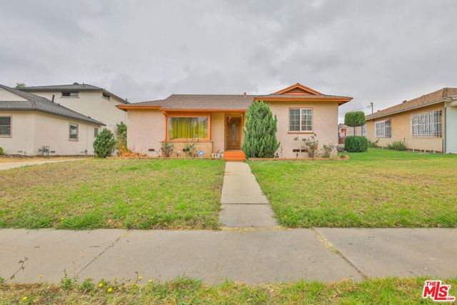 11615 Simms Avenue, Inglewood