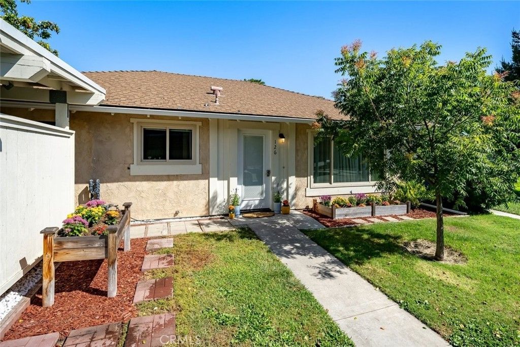 126 Flag Way # B, Paso Robles
