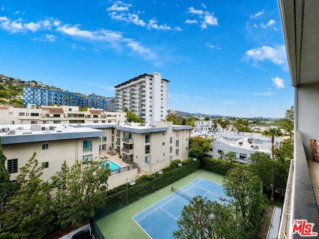 1100 Alta Loma Road # 902, West Hollywood