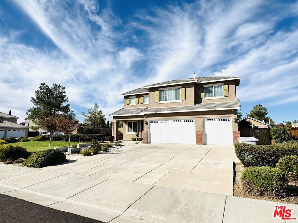 8150 Julie Court, Hesperia