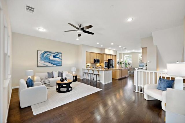 3035 Ruby Avenue, San Jose