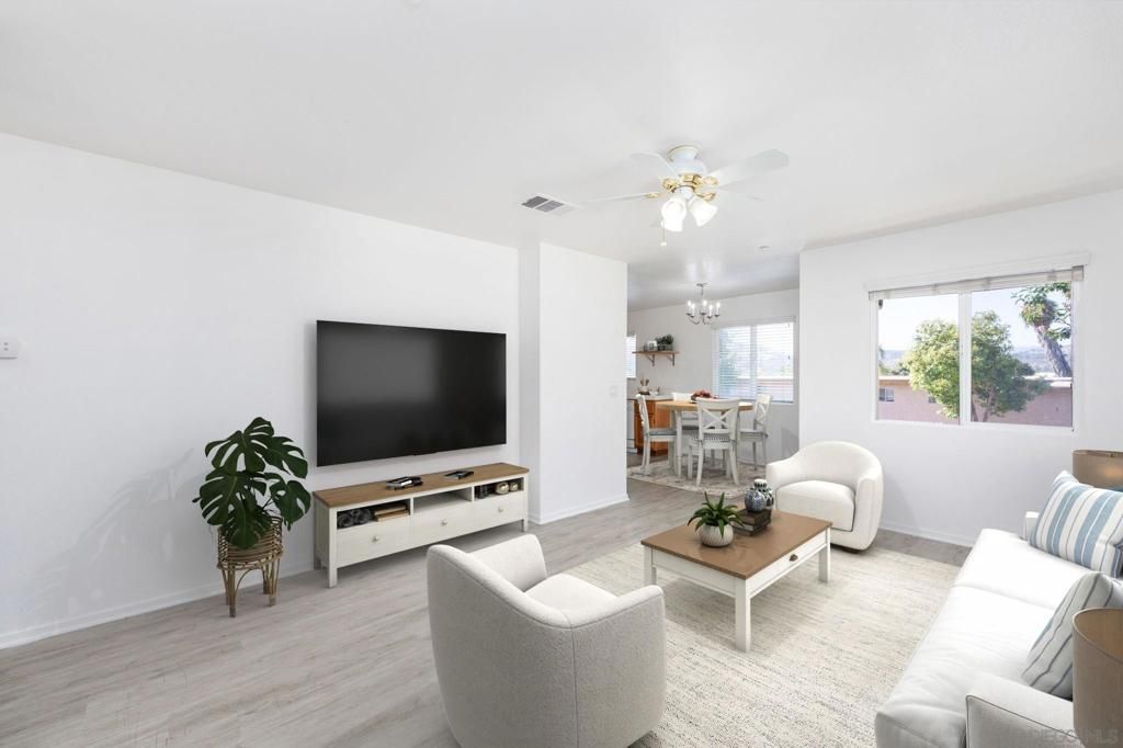 9728 Marilla # 615, Lakeside