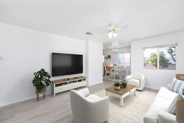 9728 Marilla # 615, Lakeside