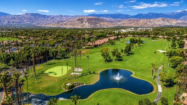 207 Bouquet Canyon Drive, Palm Desert
