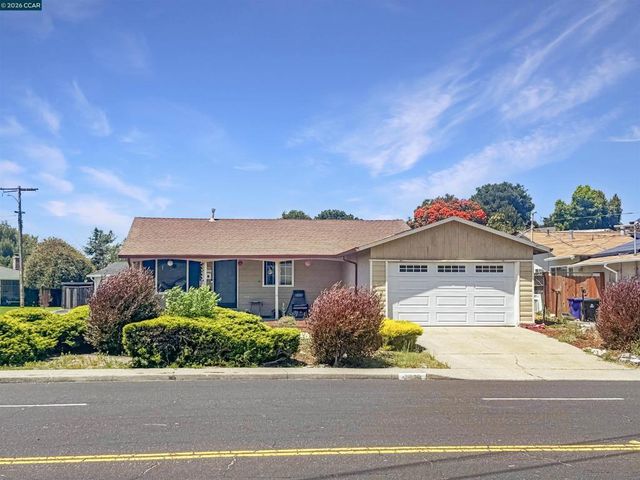 2838 Tara Hills Dr, San Pablo