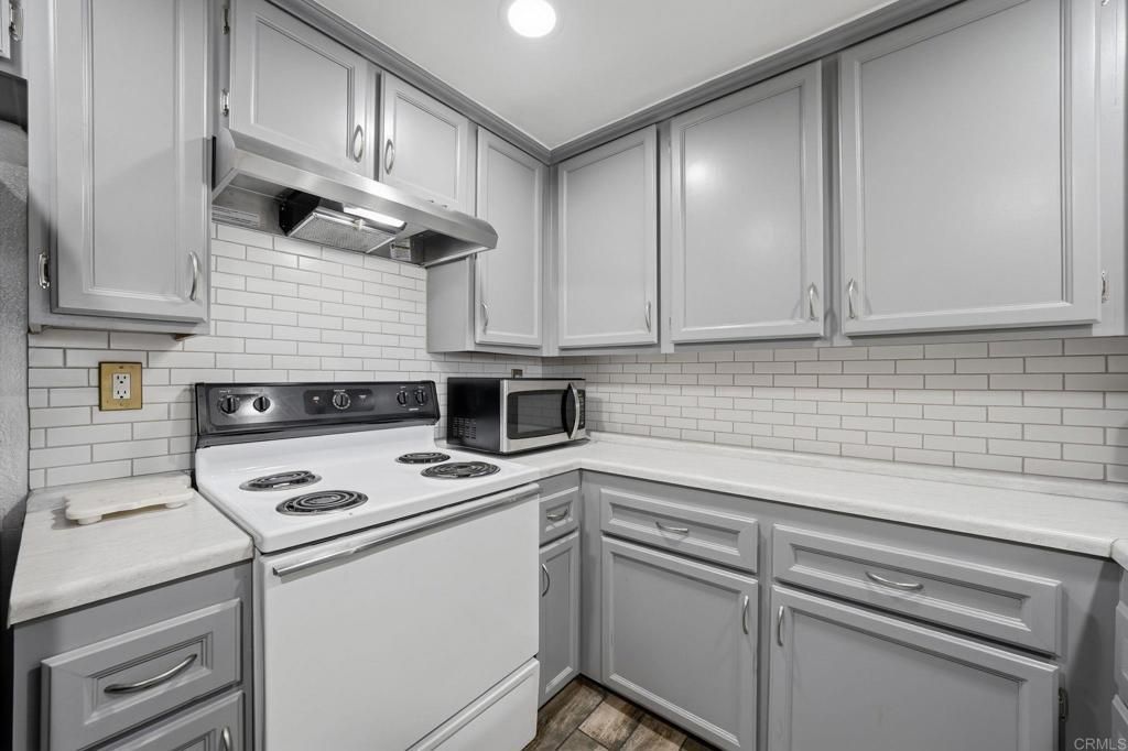 110 N 2nd Avenue # 30, Chula Vista