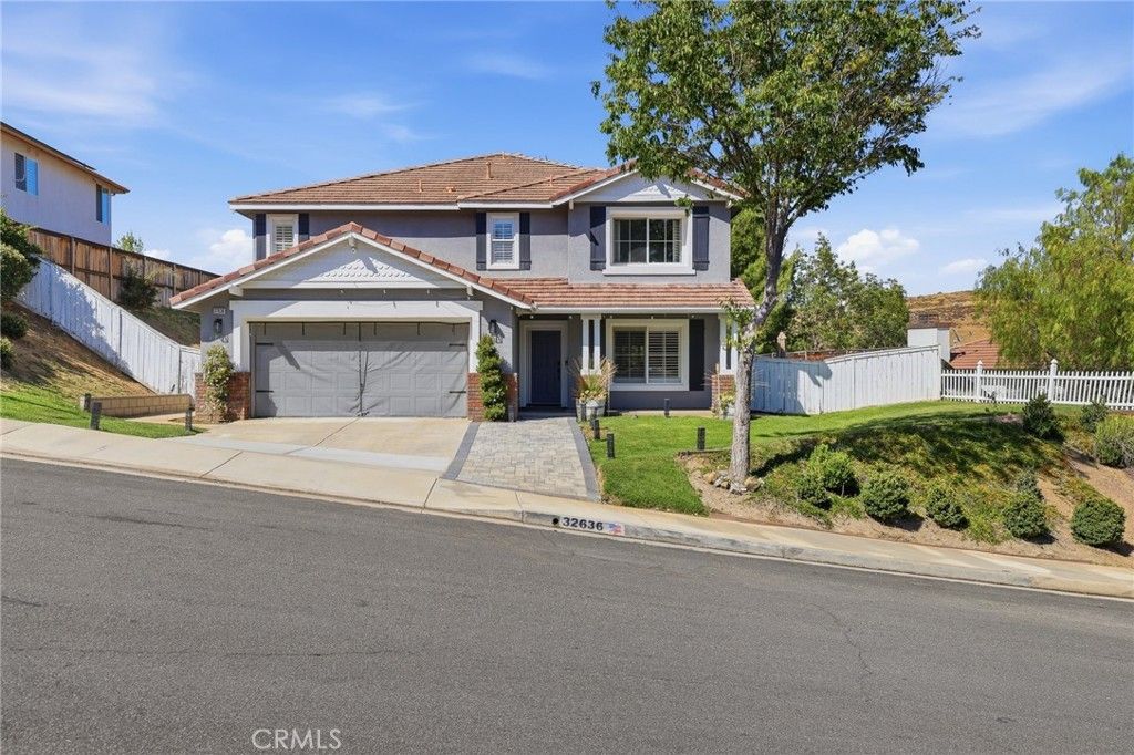 32636 Sierra Oak, Castaic