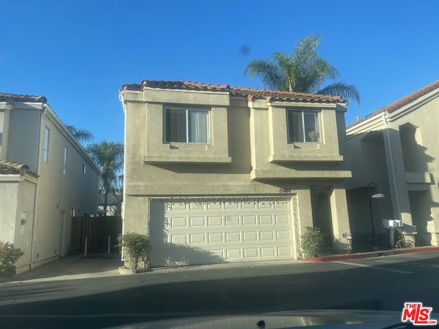 15014 Portofino Lane, North Hills