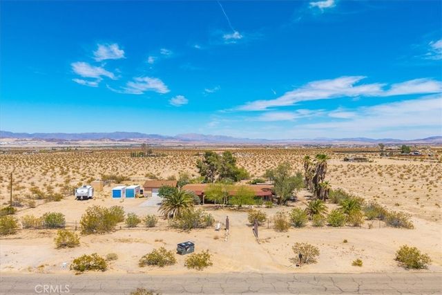 3633 Bluegrass, 29 Palms