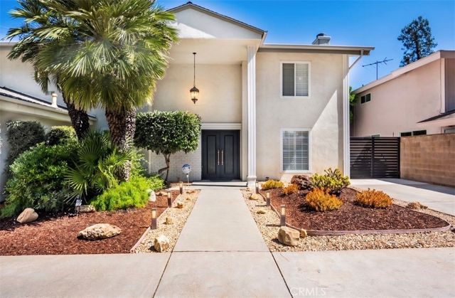 18649 Superior, Northridge
