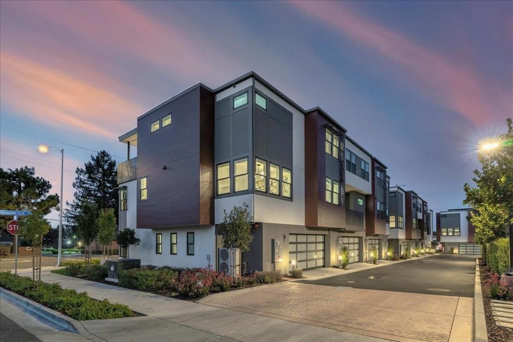 22540 Stevens Creek Boulevard, Cupertino