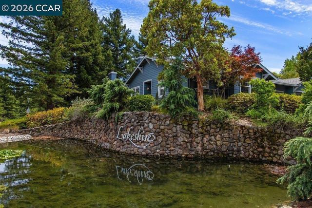 1901 Lakeshire Dr, Walnut Creek