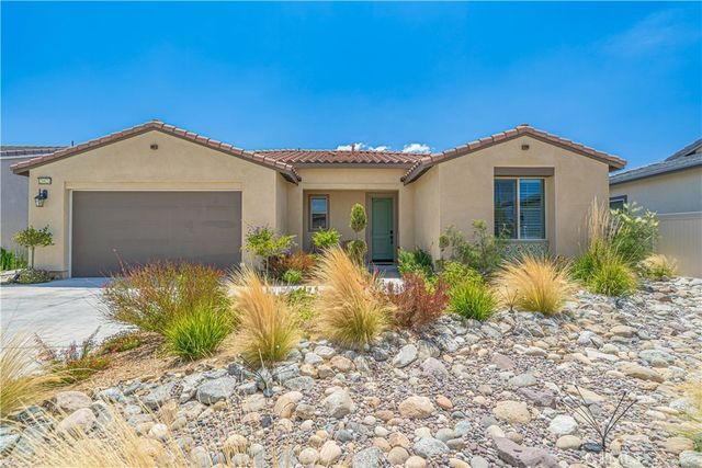 28824 Rise Court, Canyon Country