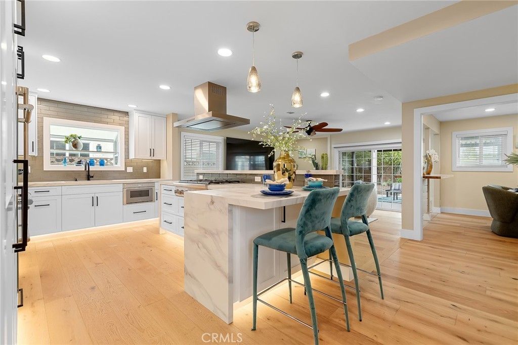 10332 San Angelo, Westminster