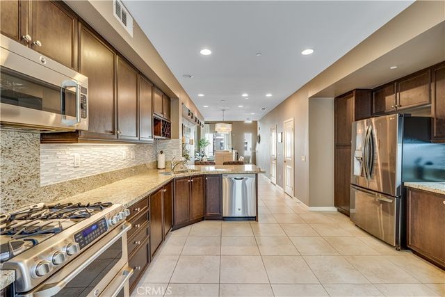 507 Rockefeller, Irvine