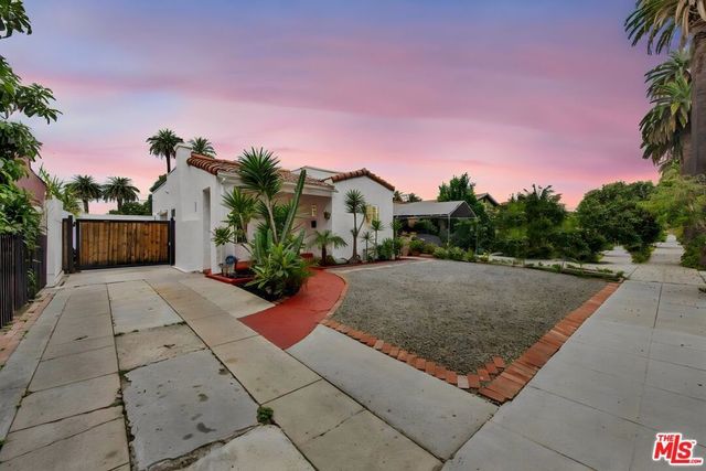 6631 Olive Avenue, Long Beach