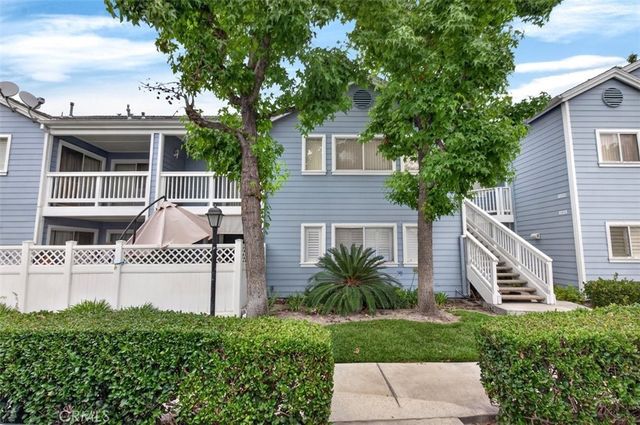 12972 Sycamore Village, Norwalk