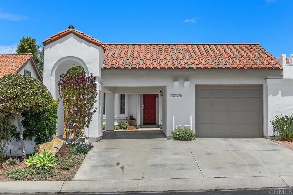 4722 Collinos Way, Oceanside